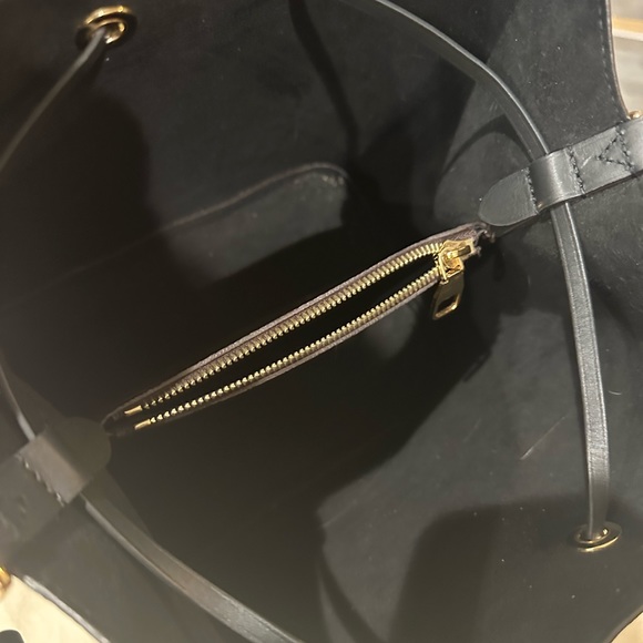 Louis Vuitton Neonoe - Picture 5 of 5